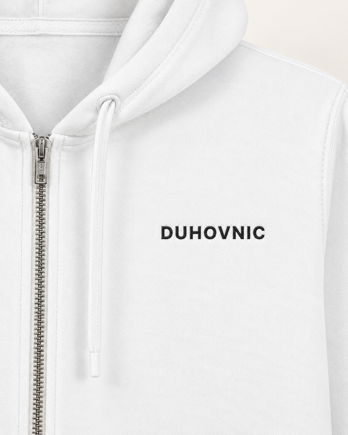 Hanorac Duhovnic alb cu fermoar și broderie