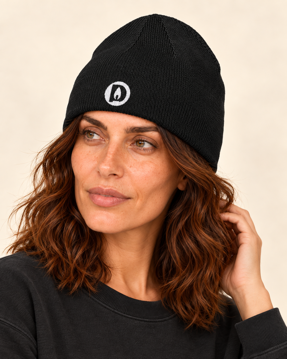 Fes Duhovnic cu broderie – bumbac organic